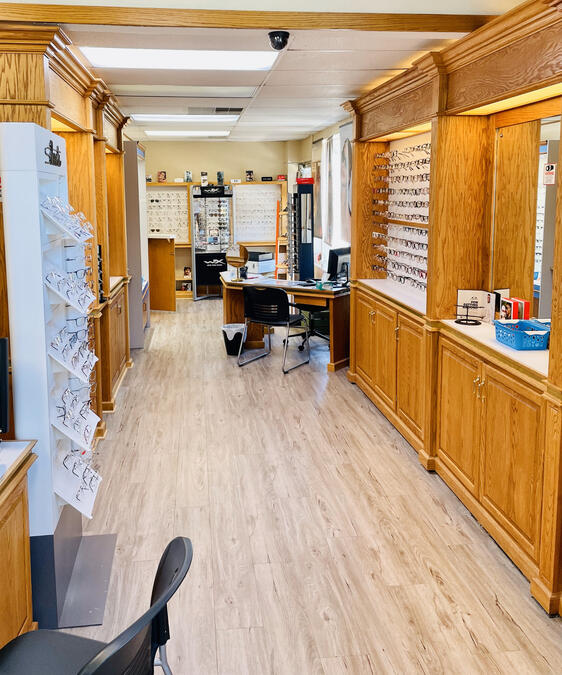 Glasses Area